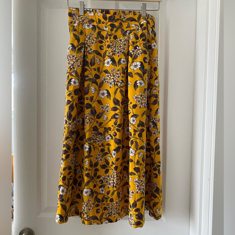 Monki yellow summer skirt size small